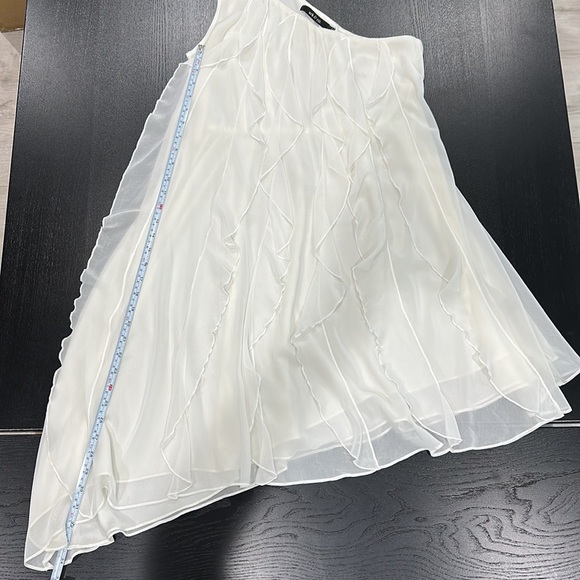 Ark & Co. One Shoulder White Ruffle Dress - L - Picture 12 of 12